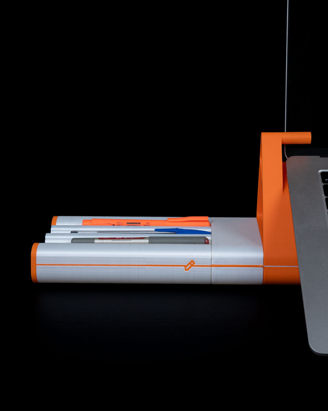 Everyday Hub - desktop orginazer voor je (thuis) kantoor