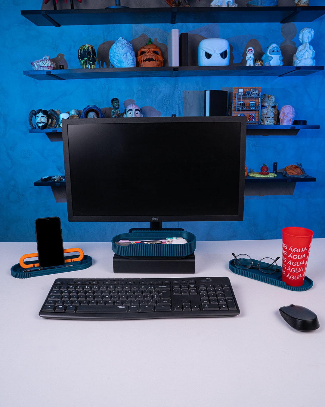 Linear slat-desk kit